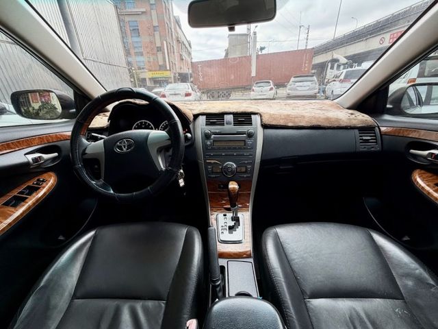 Toyota ALTIS  第10張相片