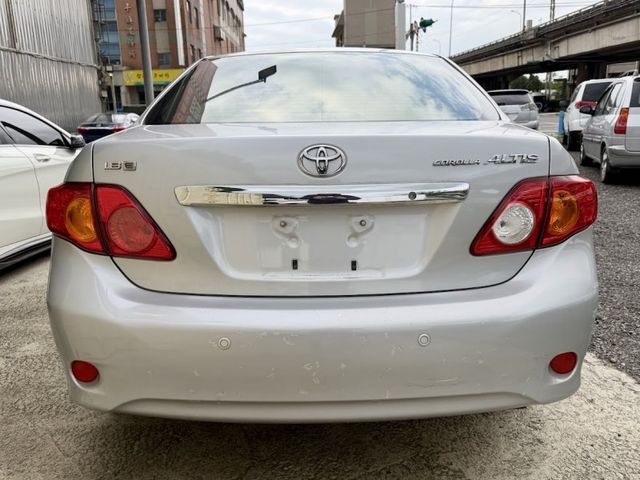 Toyota ALTIS  第12張相片