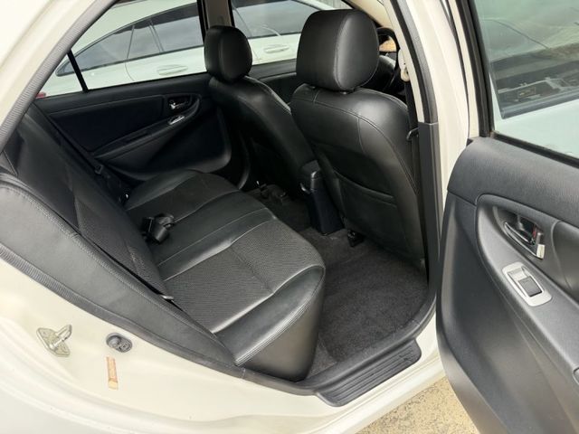 Toyota Vios  第8張相片