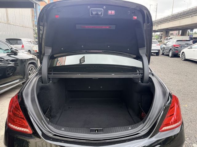 S400L 一手車 僅跑2萬  第9張相片