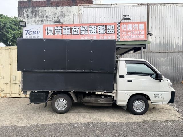 自排雙安 電動升降帆布 電動尾門  第19張相片