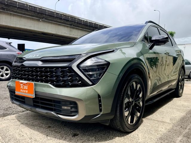 XLINE 選配全景天窗  第18張相片