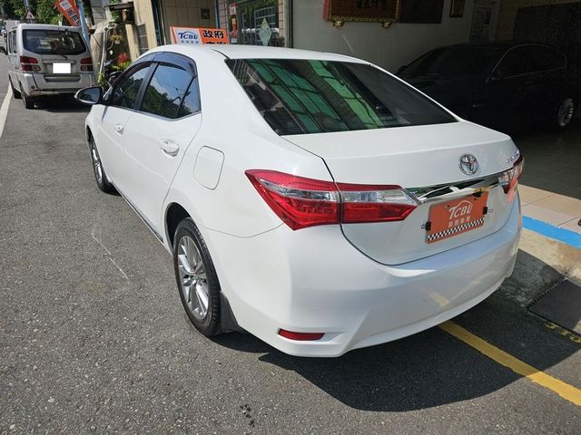Toyota ALTIS  第2張相片