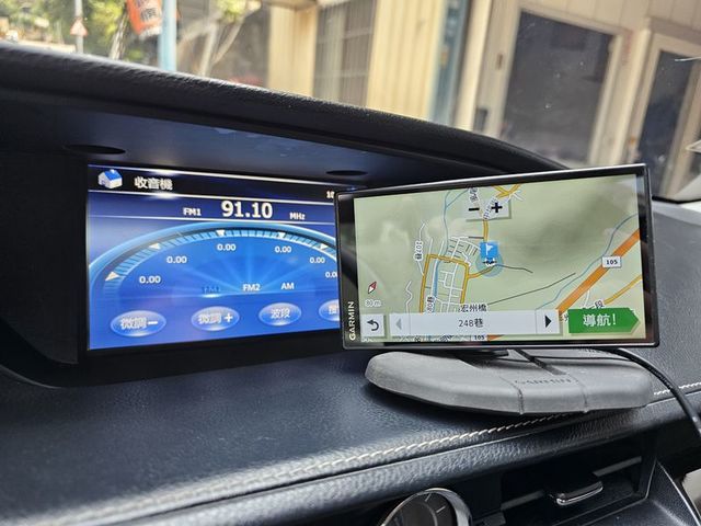 2014年 ES300H 油電混合車 天窗 雙電動椅  I KEY  第1張相片