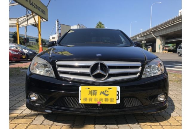 2009 C300  進口車初階首選  本月購入另贈安卓機  第1張相片