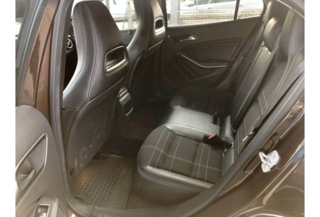 2014 GLA200 市區進口五門車  第5張相片