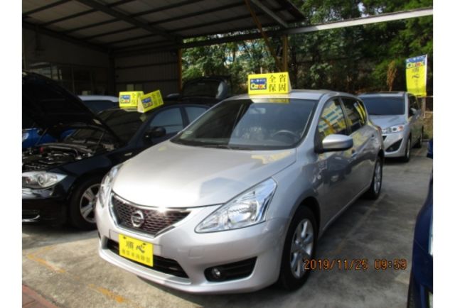 Nissan TIIDA  第2張相片