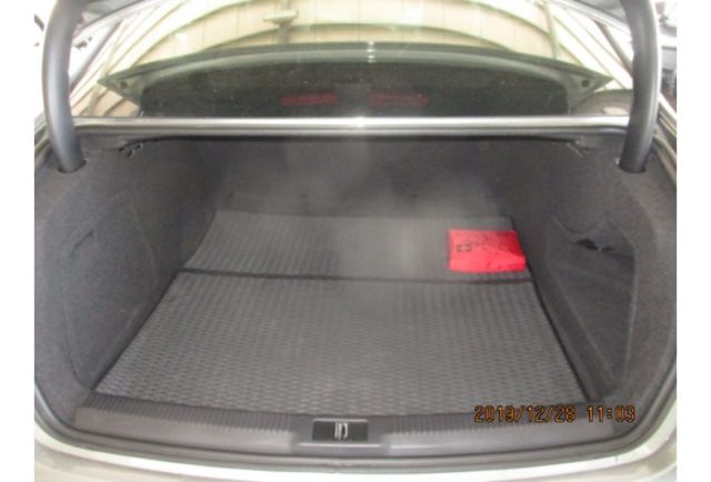 Audi A4  第7張相片