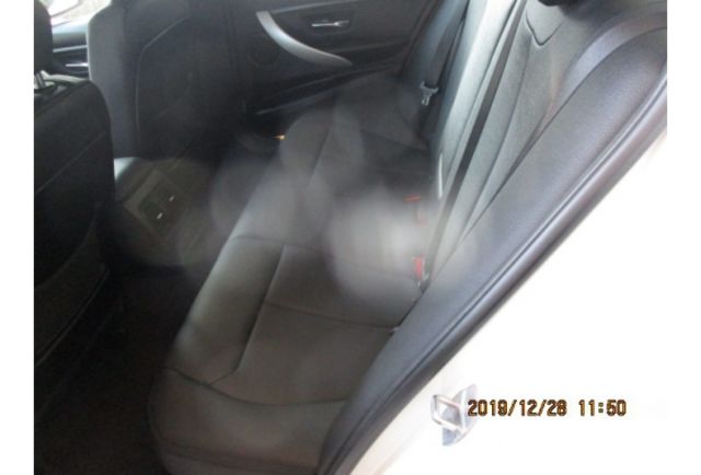 BMW 318D  第7張相片