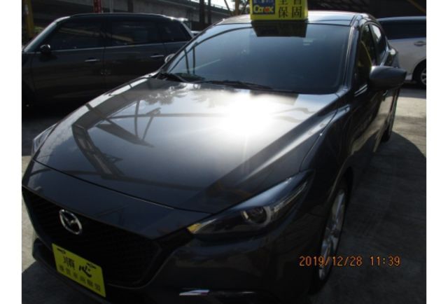 Mazda MAZDA3  第1張相片