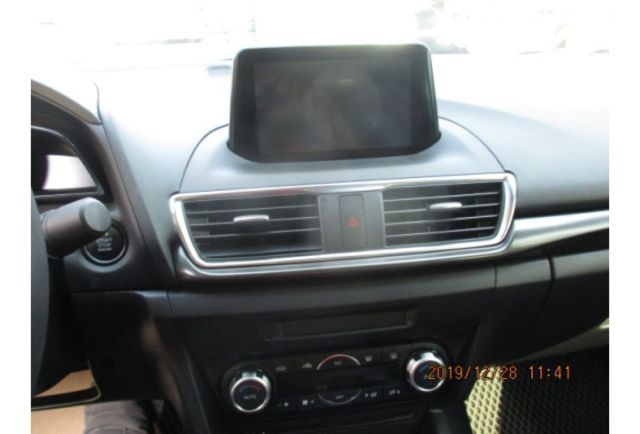 Mazda MAZDA3  第8張相片
