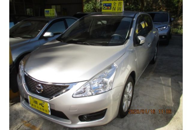 Nissan TIIDA  第1張相片