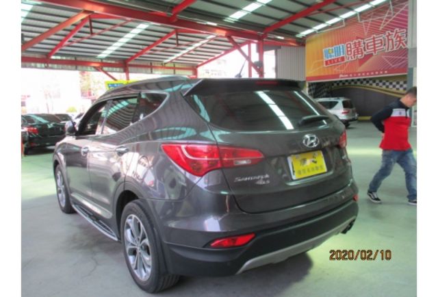 Hyundai SANTAFE  第6張相片