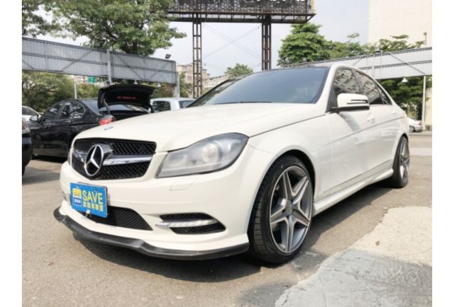 2011 BENZ C300  第1張相片