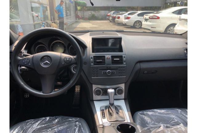 2011 BENZ C300  第4張相片