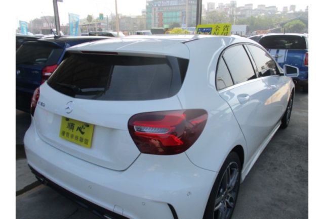 Benz A180  第4張相片