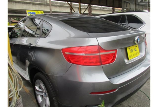 BMW X6  第3張相片