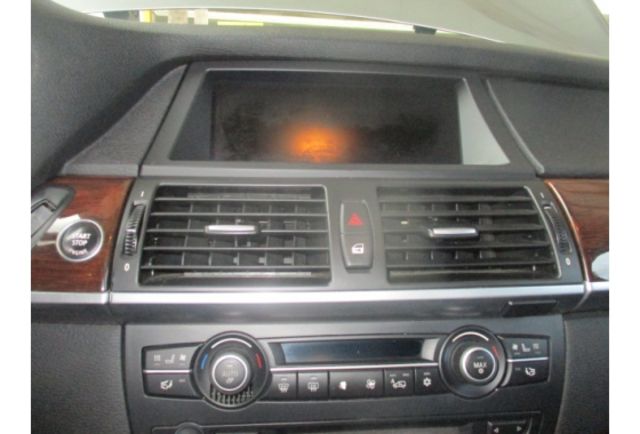 BMW X6  第8張相片