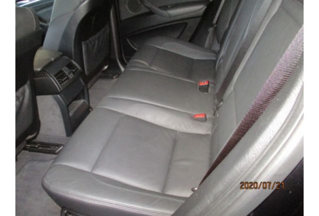 BMW X6  第7張相片