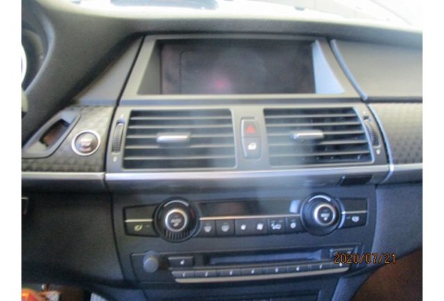 BMW X6  第8張相片