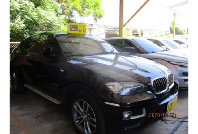 BMW X6  第9張相片
