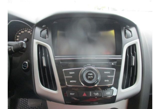 Ford FOCUS  第8張相片