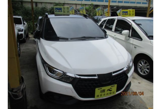 LUXGEN U5  第2張相片