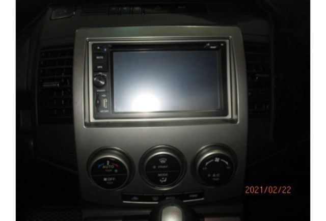 Mazda MAZDA5  第7張相片