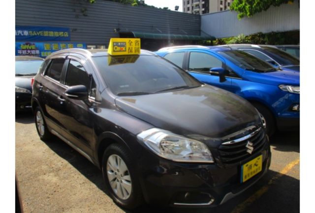 Suzuki SX4  第5張相片