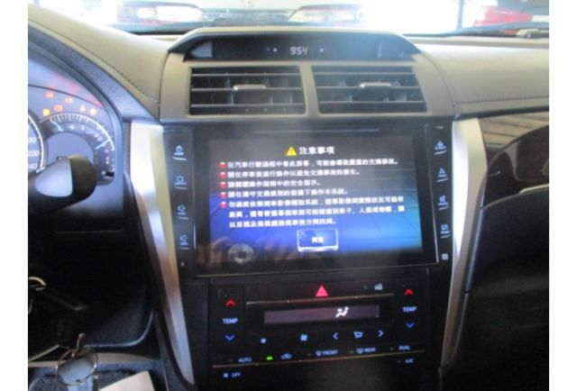 Toyota CAMRY  第9張相片