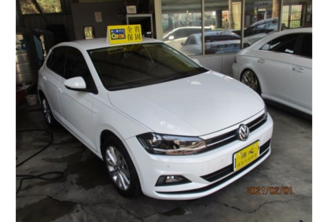 Volkswagen POLO  第1張相片