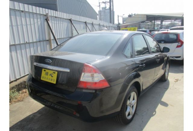 Ford FOCUS  第4張相片