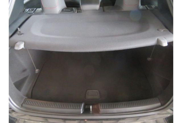 Benz A250  第7張相片