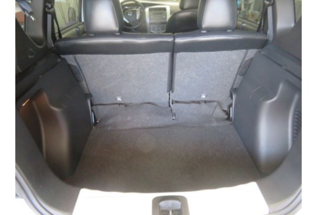 Nissan LIVINA  第7張相片