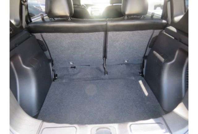 Nissan LIVINA  第5張相片
