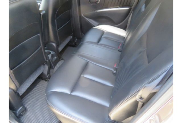 Nissan LIVINA  第6張相片