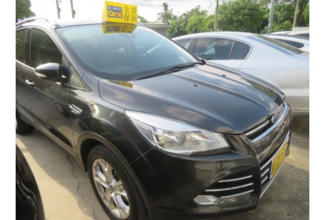 Ford KUGA  第1張相片
