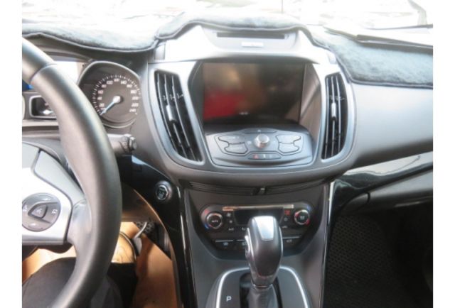 Ford KUGA  第9張相片
