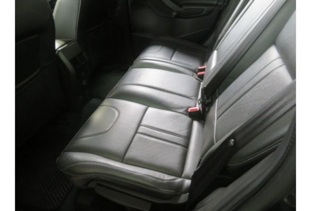Ford KUGA  第9張相片