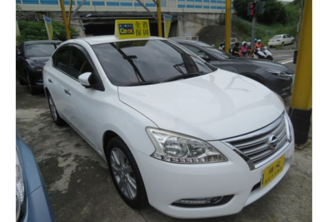 Nissan SENTRA  第7張相片