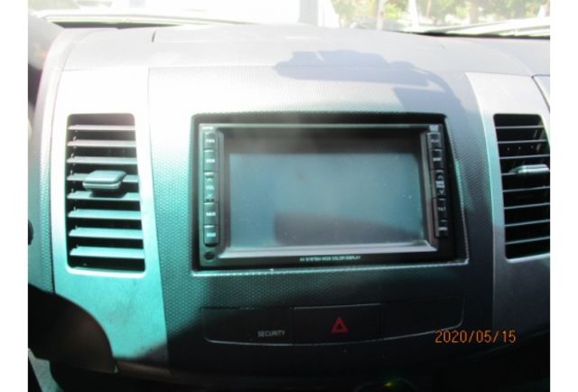 Mitsubishi OUTLANDER  第9張相片