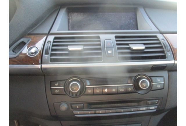 BMW X6  第7張相片