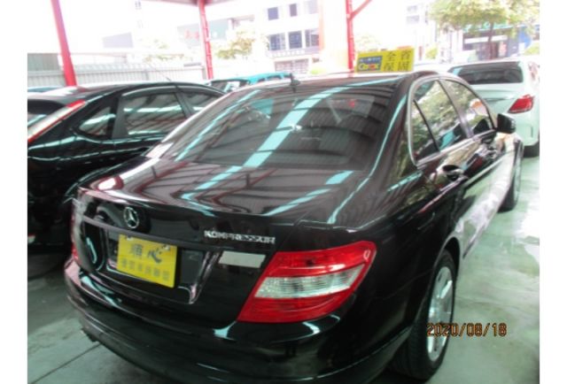 Benz C200  第4張相片