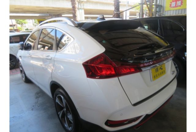 LUXGEN U6 GT  第3張相片
