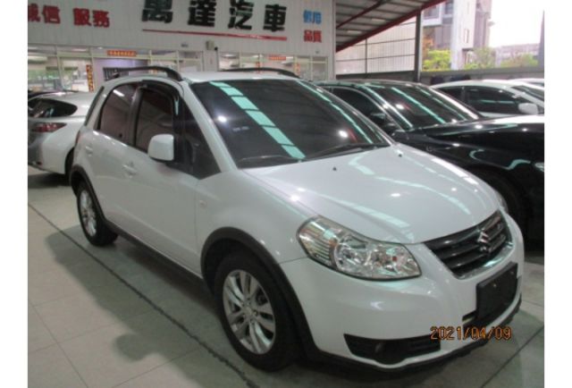 Suzuki SX4  第1張相片