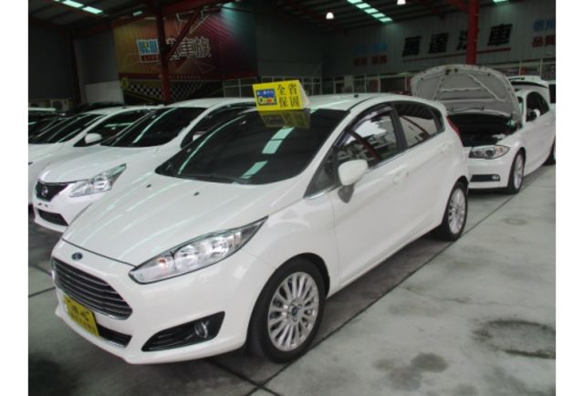 Ford FIESTA  第5張相片