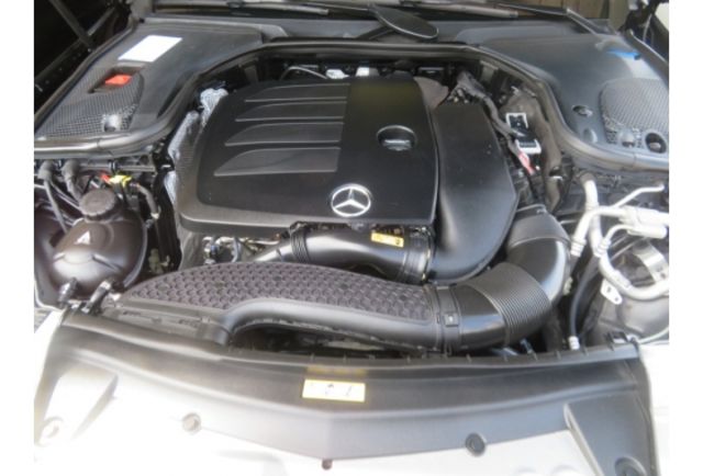 Benz E300  第2張相片