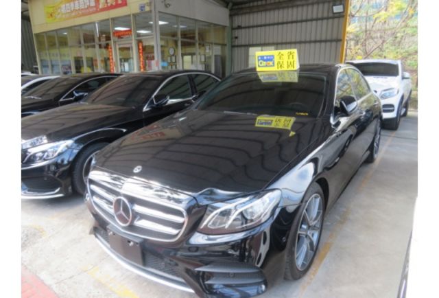 Benz E300  第3張相片