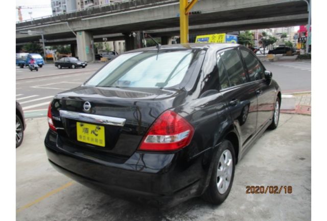 Nissan TIIDA  第4張相片