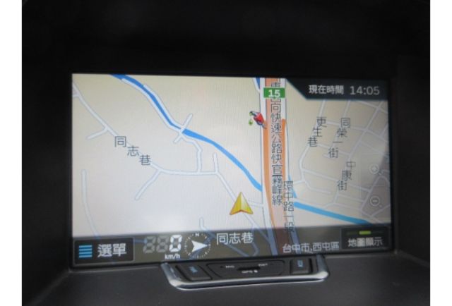 小車大空間!獨特外型~看到一定愛  第9張相片